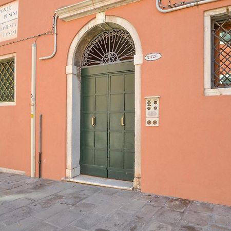 Stunning Apartment In Venezia With Kitchenette Esterno foto